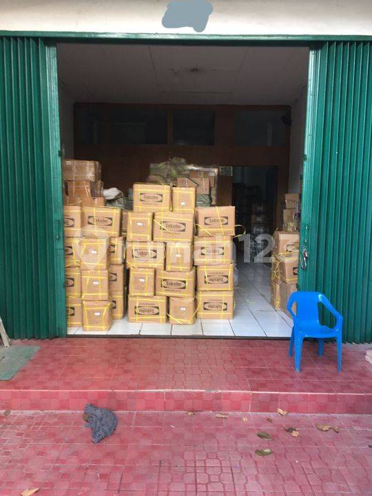 225m² Shop in Cengkareng, Indonesia No. 1415