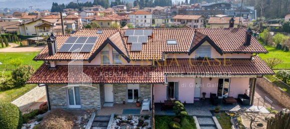 5-salle Villa à Lavena Ponte Tresa, Italy No. 73409 32