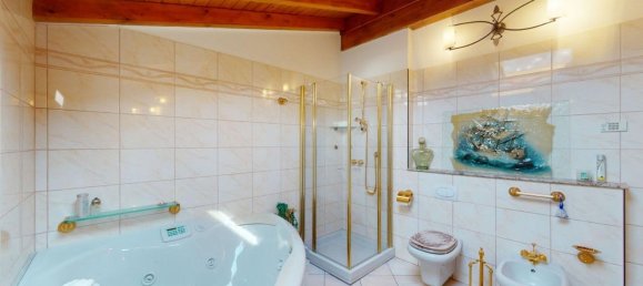 5-salle Villa à Lavena Ponte Tresa, Italy No. 73409 21