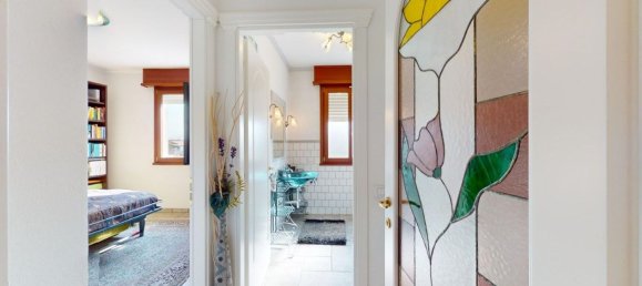 5-salle Villa à Lavena Ponte Tresa, Italy No. 73409 40