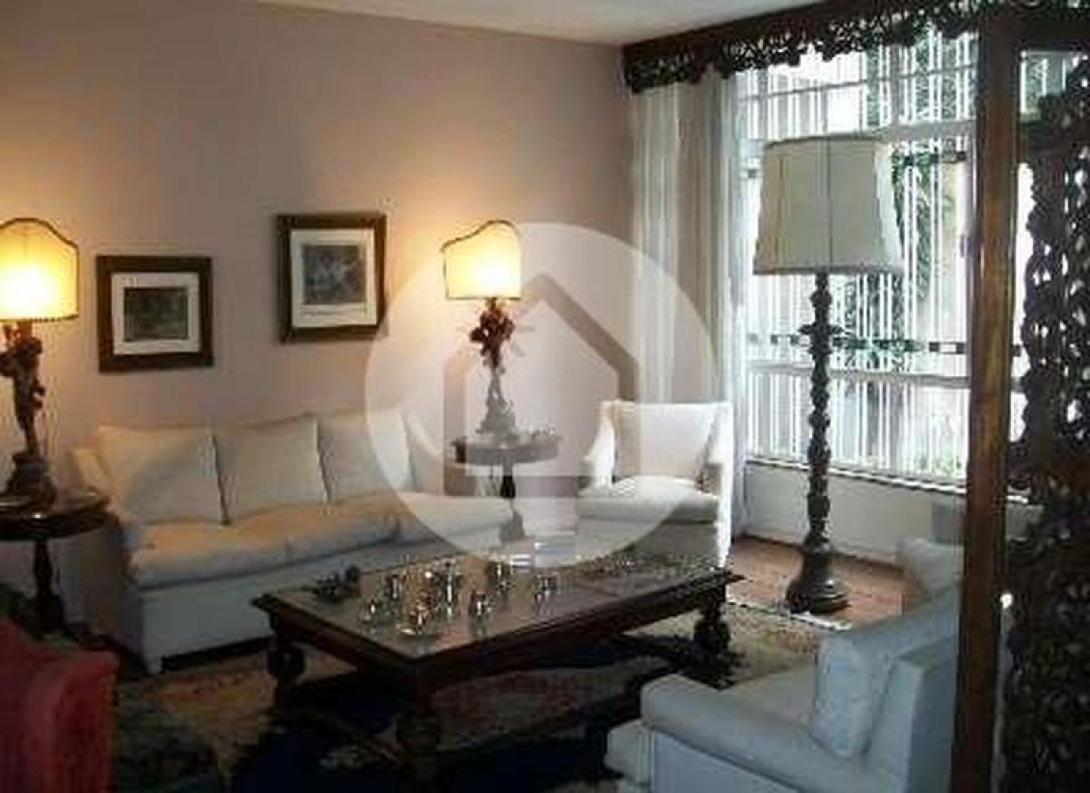 Дом с 4 спальнями в Сан-Паулу, Бразилия № 553311