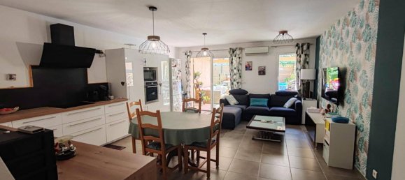 3 chambres Maison à Le Beausset, France No. 331475 2