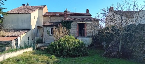 Castelos T3 em Clere-sur-Layon, France N.º 99898 9