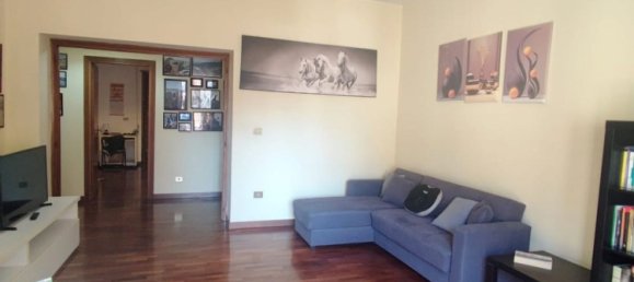 Квартира с 3 спальнями в Рим, Италия № 378119 7