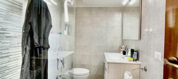 2 Schlafzimmer Wohnung in Lentate sul Seveso, Italy, Nr. 223700 12