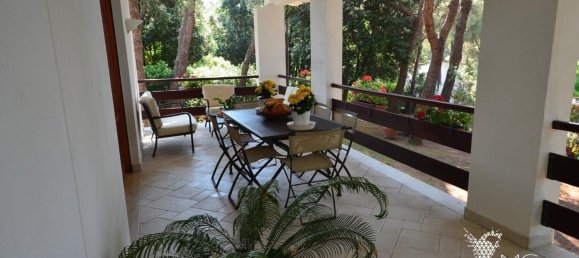 8 rooms Villa in Livorno, Italy No. 85158 2