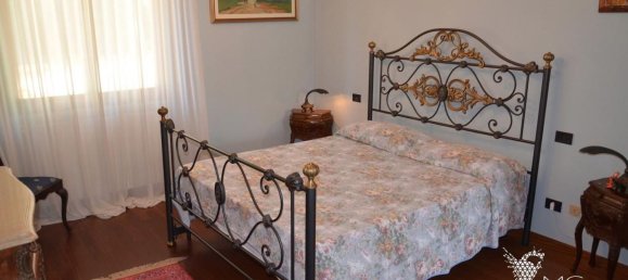 8 rooms Villa in Livorno, Italy No. 85158 26