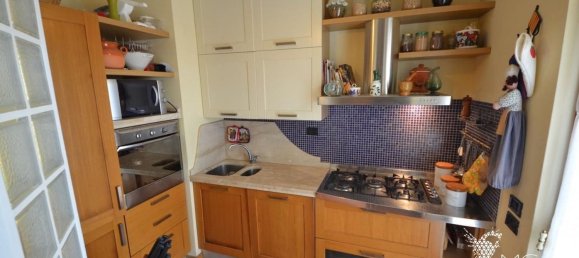 8 rooms Villa in Livorno, Italy No. 85158 13