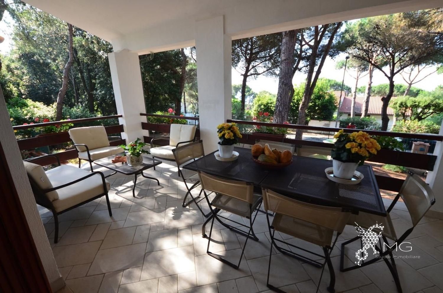 8 rooms Villa in Livorno, Italy No. 85158