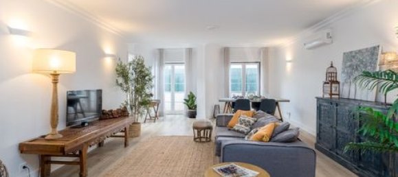 Apartamento de 2 dormitorios en Cascais, Portugal No. 83735 2