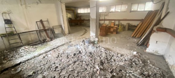 1-salle Propriété commerciale à Milan, Italy No. 269100 18