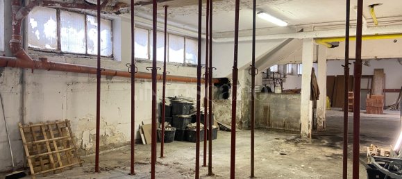 1-salle Propriété commerciale à Milan, Italy No. 269100 21