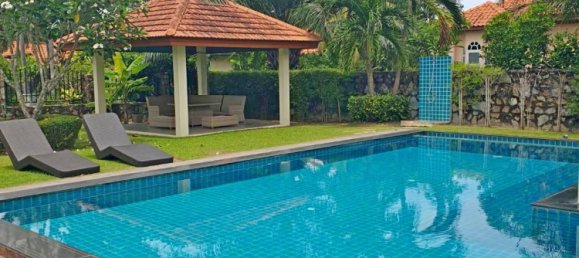 4 bedrooms Cafe / restaurant in Pattaya, Thailand No. 20299 13