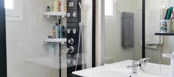 Casa de 3 dormitorios en Feytiat, France No. 302572 10