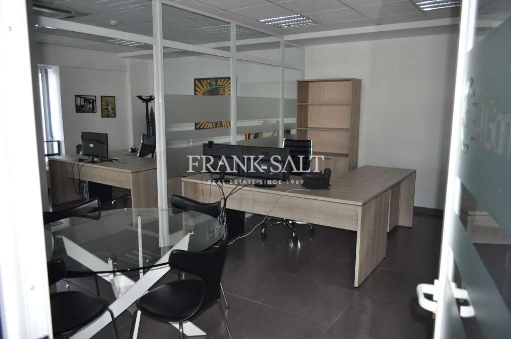 Офис 333м² в Гзира, Мальта № 12041