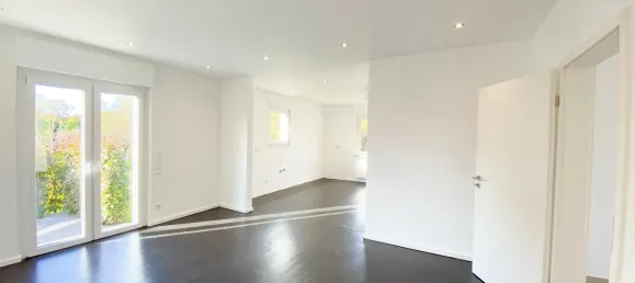 4 rooms House in Viersen, Germany No. 151533 4