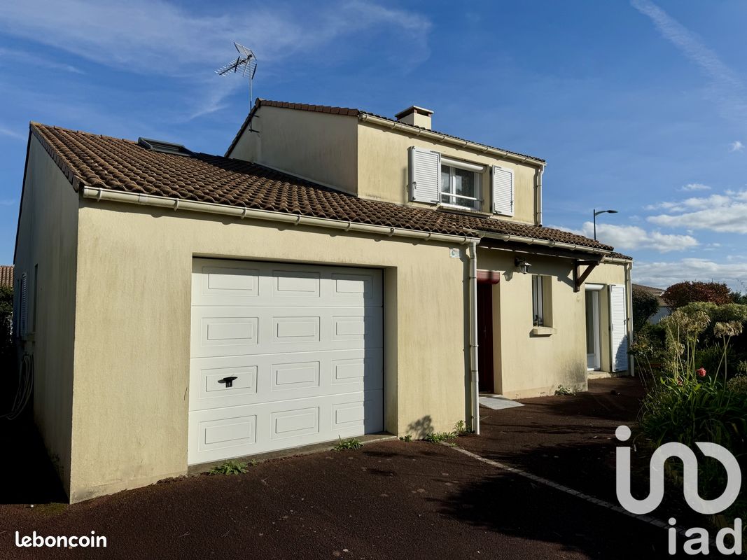 4 bedrooms House in Pornic, France No. 99051