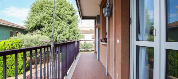 Apartamento de 2 dormitorios en Novara, Italy No. 292619 10
