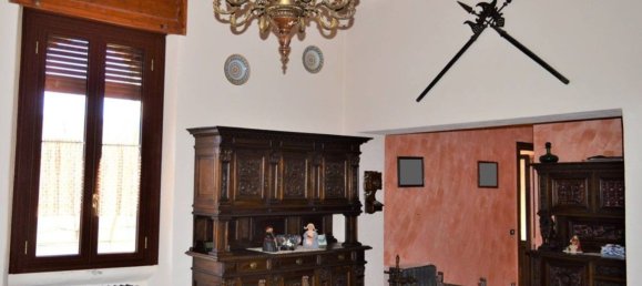 Вилла с 9 комнатами в Ченджо, Италия № 9850 7