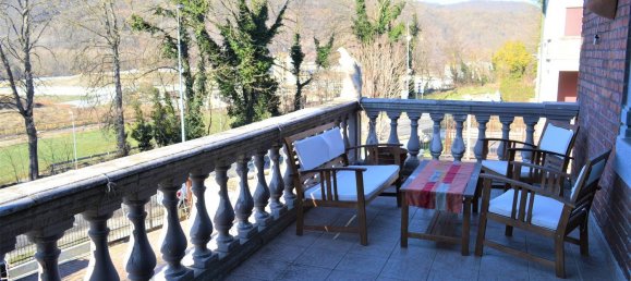 Вилла с 9 комнатами в Ченджо, Италия № 9850 5