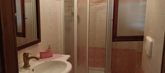 Вилла с 9 комнатами в Ченджо, Италия № 9850 22