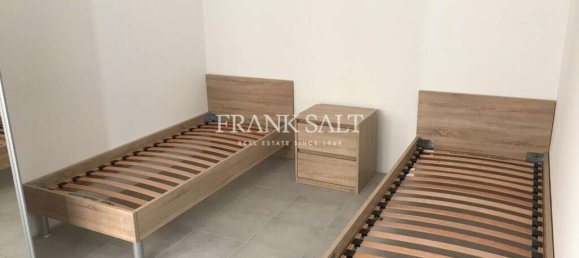 3 chambres Appartement à Mtarfa, Malta No. 9161 11