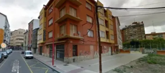 Bâtiment à Miranda de Ebro, Spain 1499m² No. 139445 8