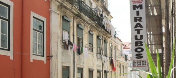 1287m² Building in Lisbon, Portugal No. 59183 4