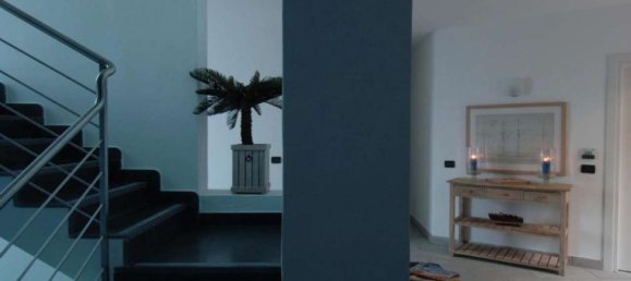 Gewerbliche Immobilie in Ustica, Italy 1150m², Nr. 325418 23