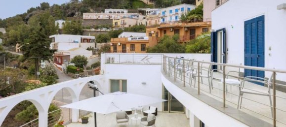 Gewerbliche Immobilie in Ustica, Italy 1150m², Nr. 325418 6