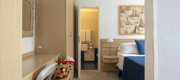 Gewerbliche Immobilie in Ustica, Italy 1150m², Nr. 325418 11