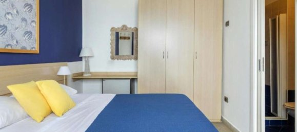 Gewerbliche Immobilie in Ustica, Italy 1150m², Nr. 325418 13