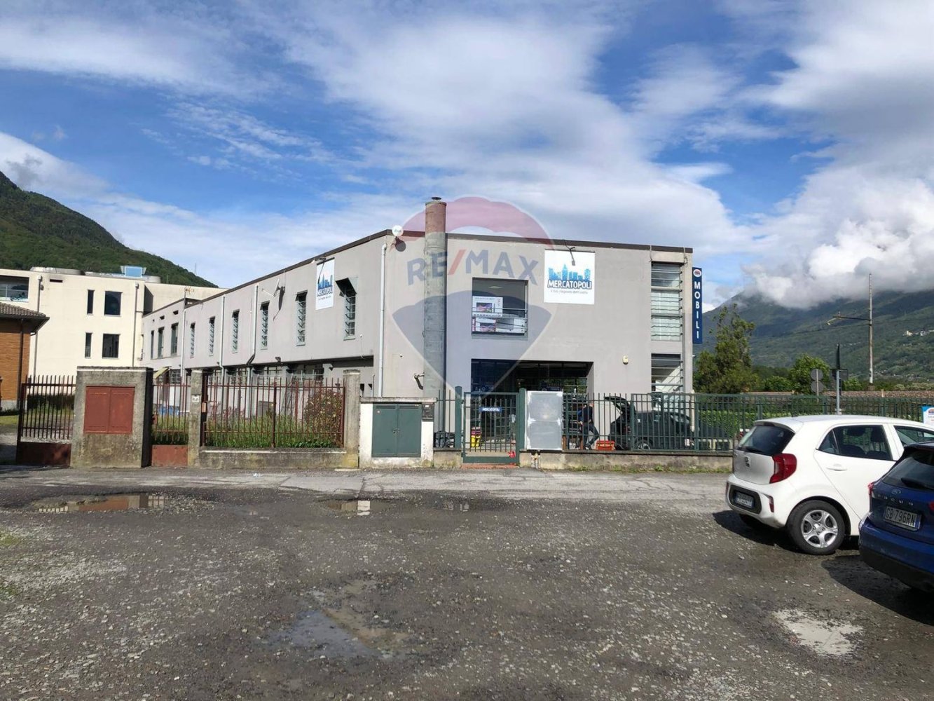 1000m² Warehouse in Cosio Valtellino, Italy No. 55144