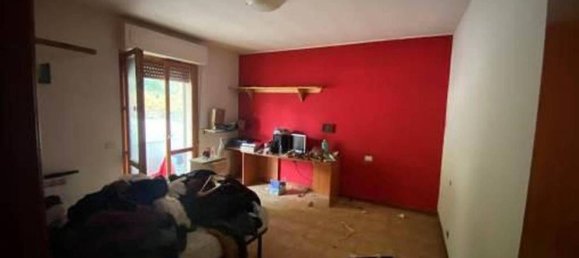 3 rooms Apartment in Passignano sul Trasimeno, Italy No. 188417 9