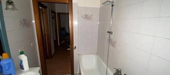 3 rooms Apartment in Passignano sul Trasimeno, Italy No. 188417 7