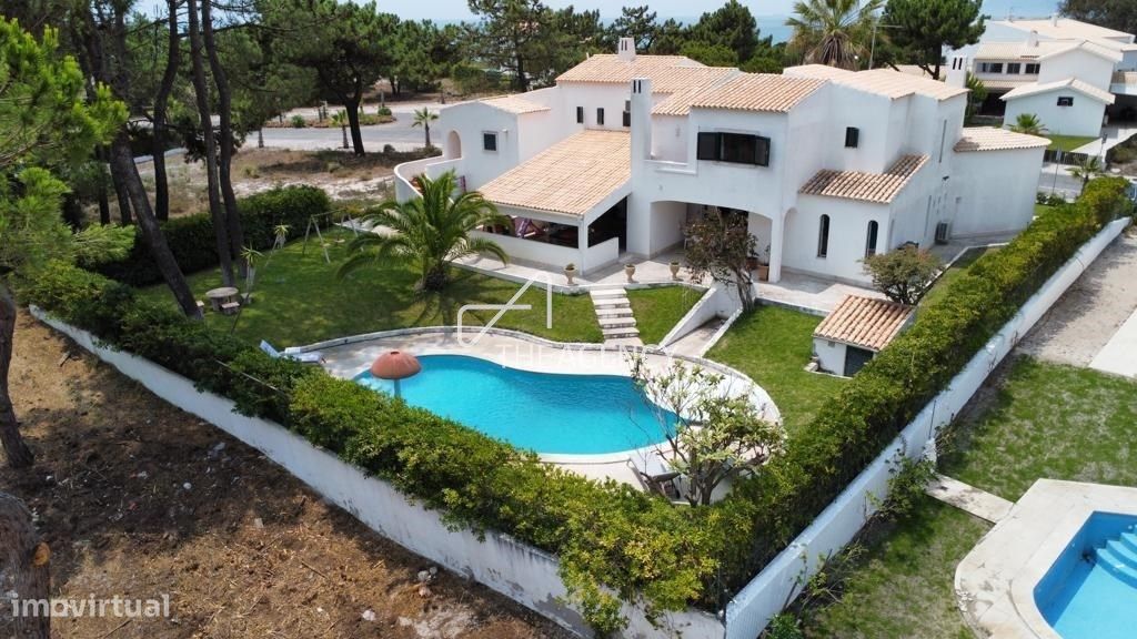 Дом с 5 спальнями в Грандола, Португалия № 100779