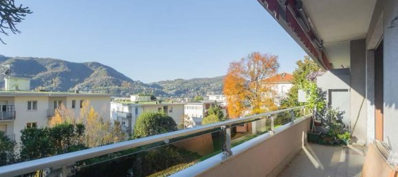 5غرفة شقة في Como, Italy رقم 11593 10