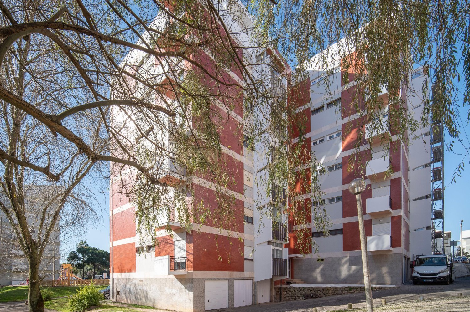 4 bedrooms Apartment in Cascais, Portugal No. 104464