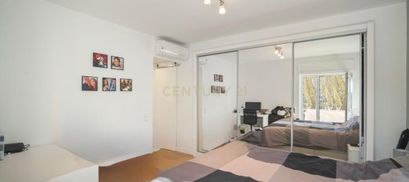 4 bedrooms Apartment in Cascais, Portugal No. 104464 14