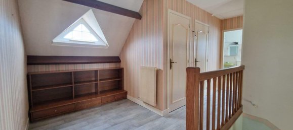 4 bedrooms House in Fleury-les-Aubrais, France No. 244583 9