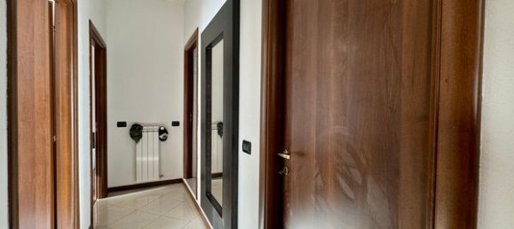 Apartamento de 3 divisões em Rovato, Italy N.º 2628 7