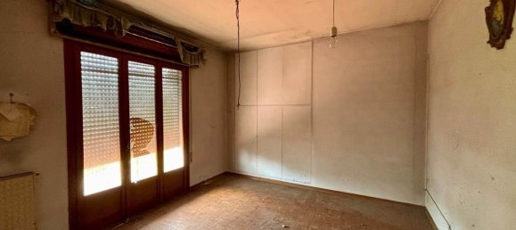 6 bedrooms House in Noale, Italy No. 355649 3