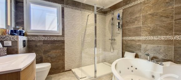 4 bedrooms Villa in Sari-Solenzara, France No. 102887 2