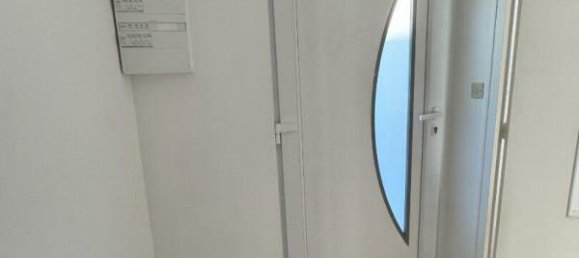 Дом с 2 спальнями в Уаз, Франция № 226334 13