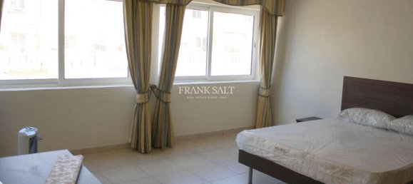 4 غرف نوم شقة في Ta' Xbiex, Malta رقم 9100 10