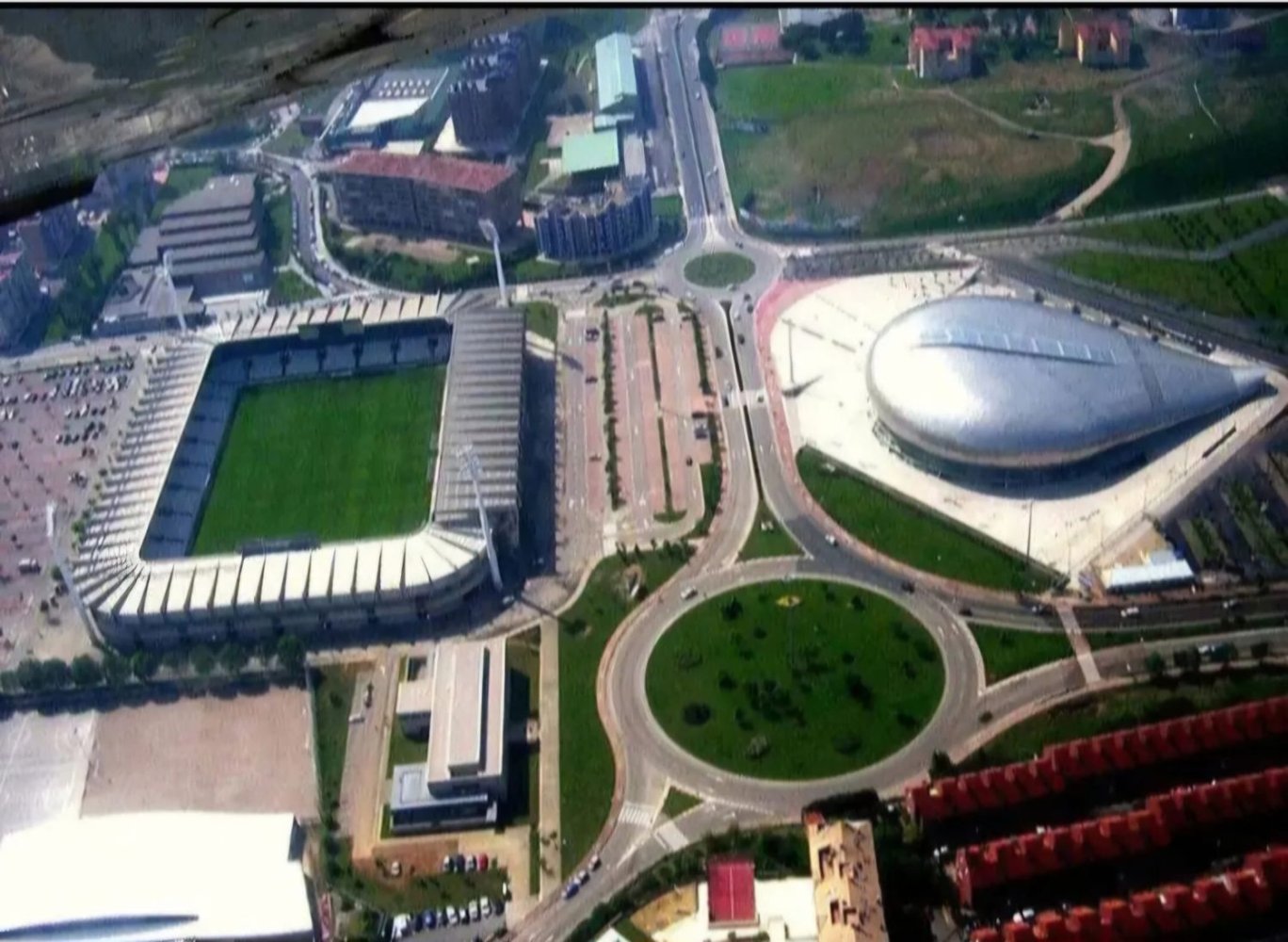 Gewerbliche Immobilie in Santander, Spain 600m², Nr. 197245