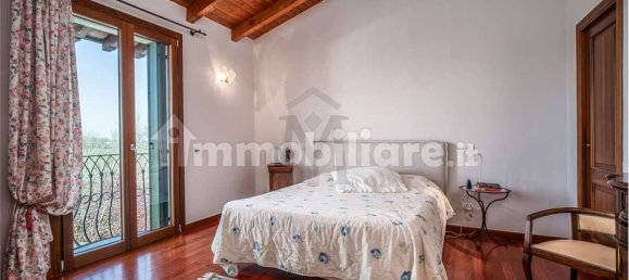 5-Zimmer Gewerbliche Immobilie in Scandiano, Italy, Nr. 309258 15