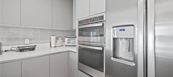 3 غرف نوم عقار تجاري في Miami, الولايات المتحدة رقم 614137 3