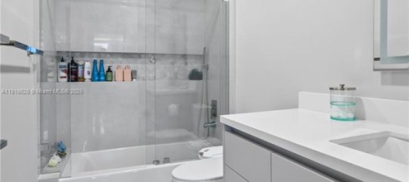 3 غرف نوم عقار تجاري في Miami, الولايات المتحدة رقم 614137 7