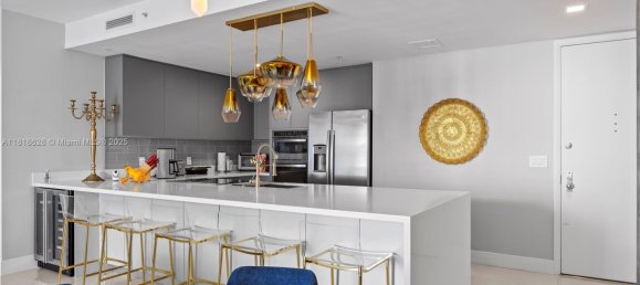 3 غرف نوم عقار تجاري في Miami, الولايات المتحدة رقم 614137 16
